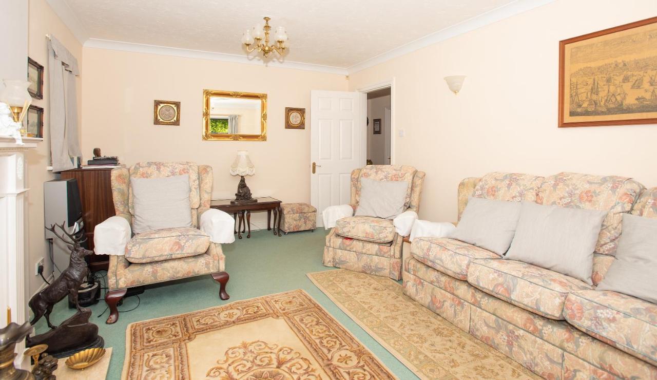 Hotel Luxury House In Warsash. Extérieur photo